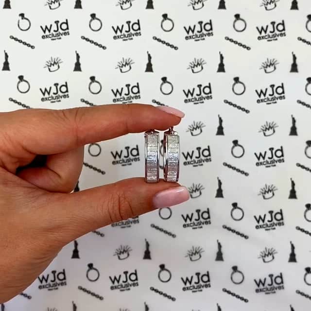 14K White Gold All-Around Diamond-Cut Stripes Flat Tube Oval Hoop Earrings 25mm