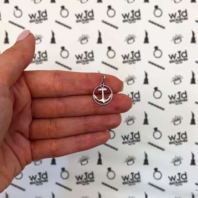 14k White Gold Circle Rope Anchor Pendant 0.5"