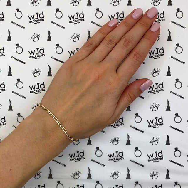 18K Gold Over Sterling Silver 2.7mm Diamond-Cut Pave Figaro Bracelet (Solid Links) 7"-9"