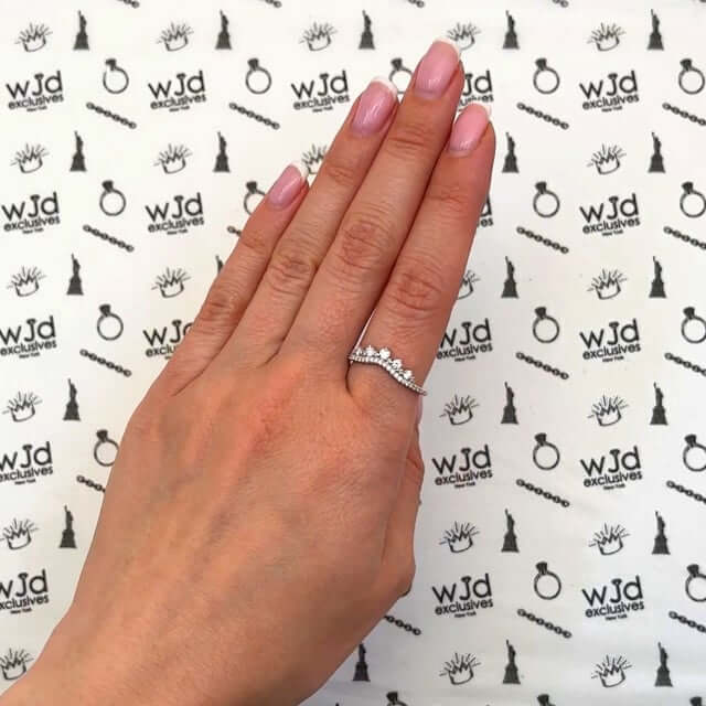 0.50CTW Lab-Grown Diamond 18K Gold White Chevron Wedding Band Ring