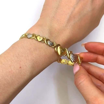 14K Gold Yellow White Accents Graduated Heart Kisses Stampato XO Bracelet 7.75"