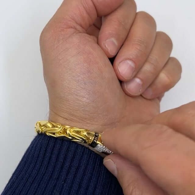 14K Gold 8mm MONACO Byzantine CZ Bullet Clasp Bracelet (Hollow) 8.25" - WJD Exclusives