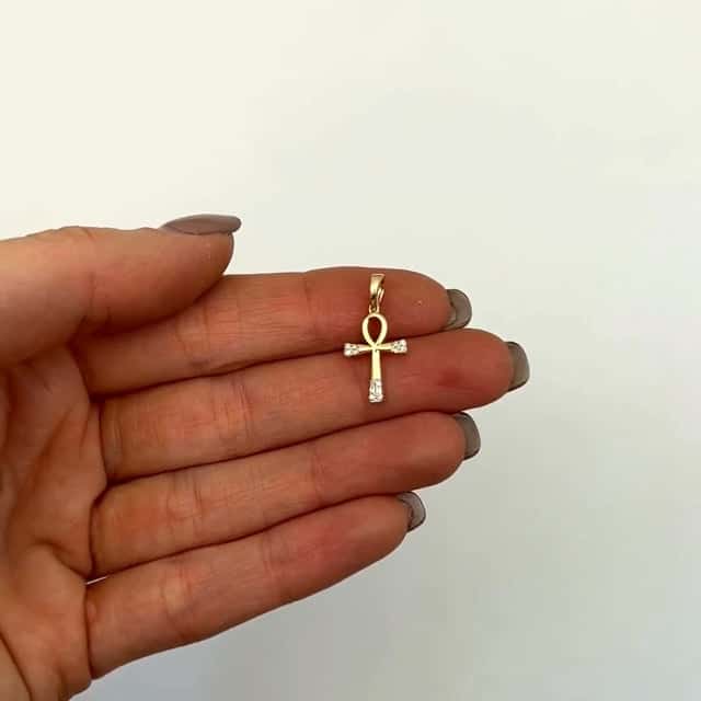 .05CTW Real Diamond 10K Gold Yellow White Rose Ankh Cross Pendant