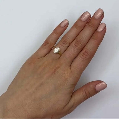 1.5CT Lab-Grown Diamond 18K Gold Yellow Oval-Cut Solitaire Engagement Ring