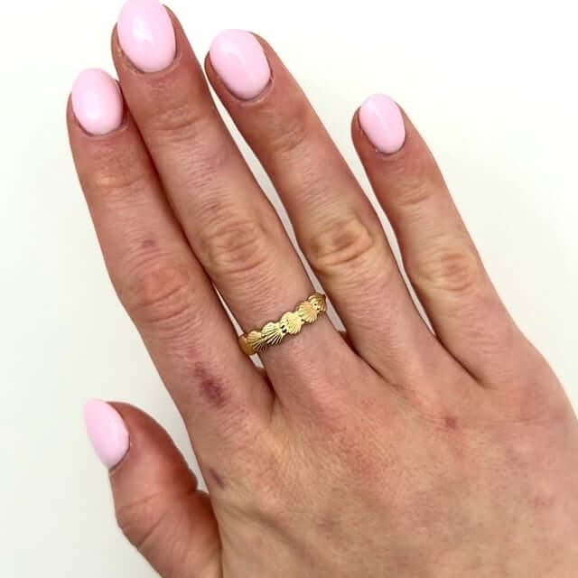 14K Gold Scallop Seashell Ring - WJD Exclusives