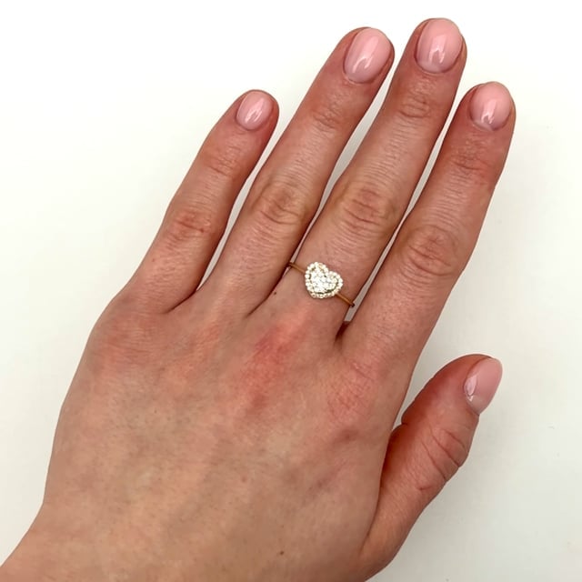 0.25CTW Real Diamond 10K Yellow Gold Cluster Heart Ring