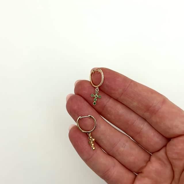 0.10CTW Real Diamond 14K Real Gold Green Emerald  Cross Earrings 23mm