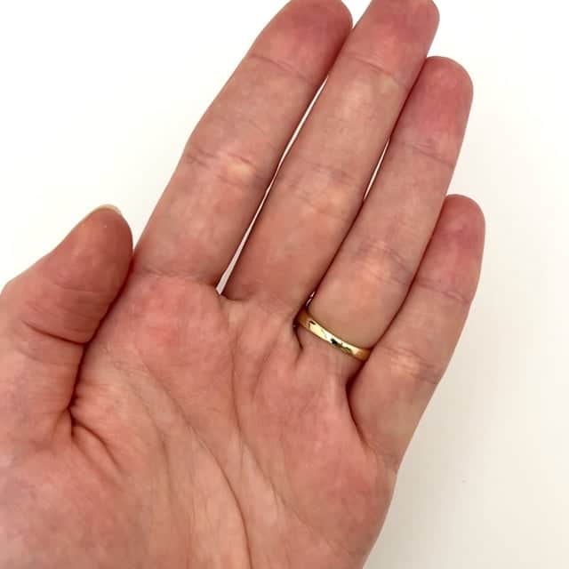 0.10CTW Natural Diamond 10K Yellow Gold Mom Mother Heart Band Ring - WJD Exclusives