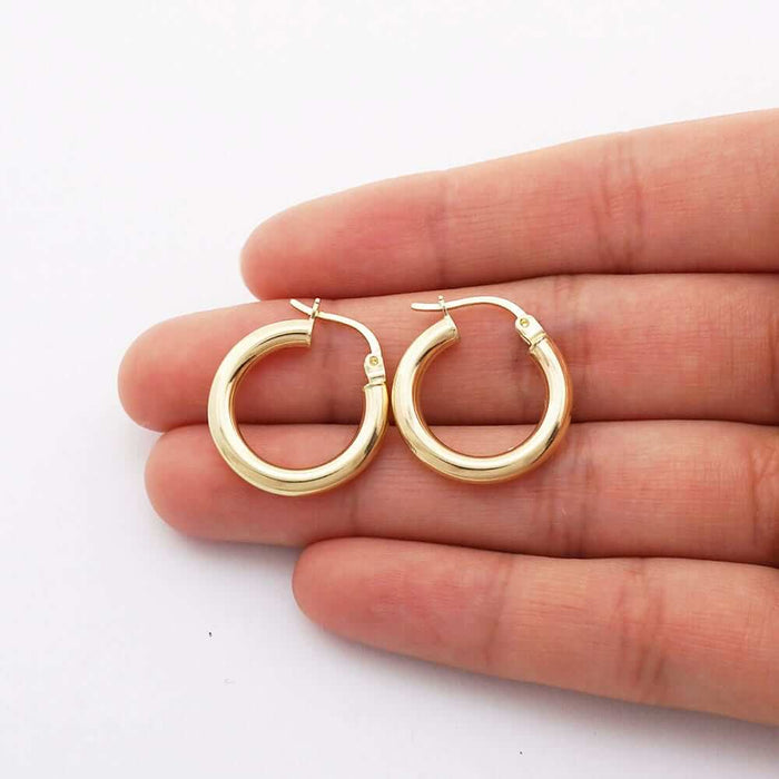 14k Yellow Gold 3mm Thick Plain Hinged Snapback Hoop Earrings
