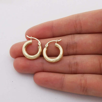 14k Yellow Gold 3mm Thick Diamond Cut Hinged Snapback Hoop Earrings