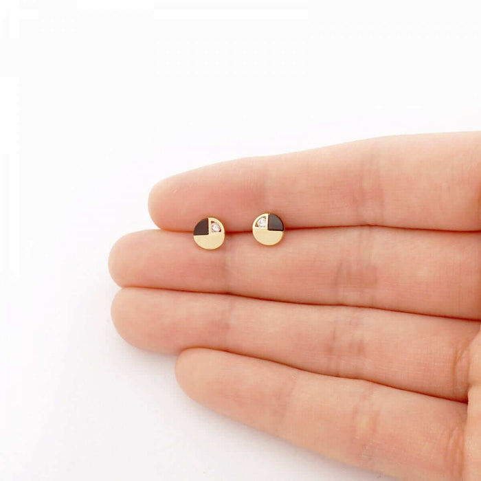 14k Yellow Gold Real Onyx & White Zircon Round Screw Back Stud Earrings