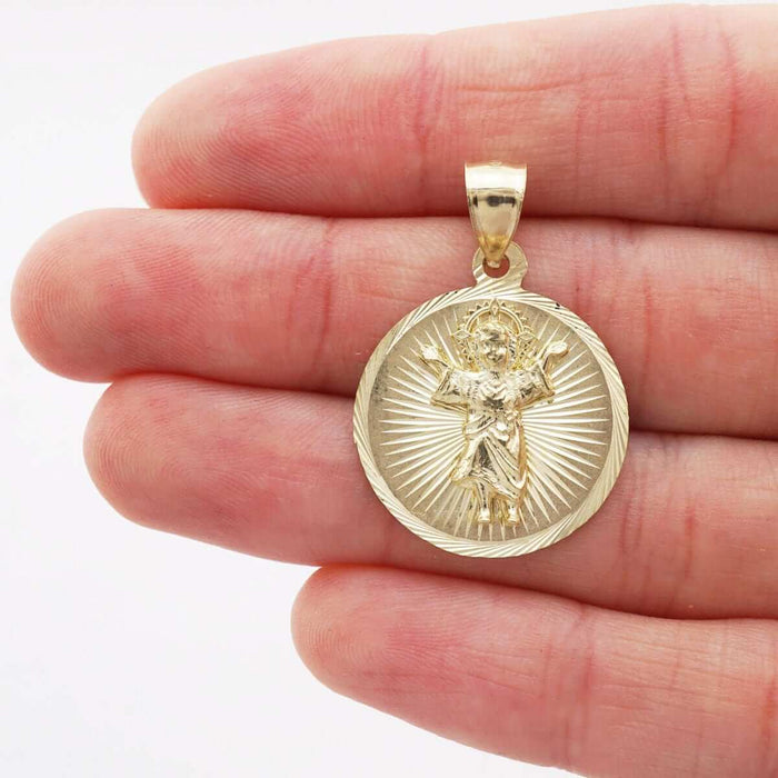 10k Yellow Gold Diamond-Cut Divino Niño Jesús Round Medallion Pendant