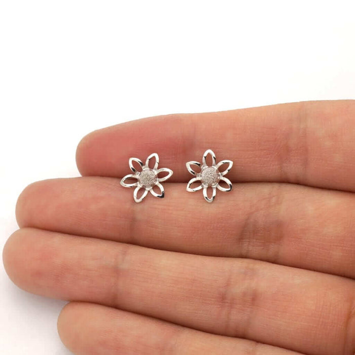 14k Yellow & White Gold Textured Sunflower Screw Back Stud Kid Earrings