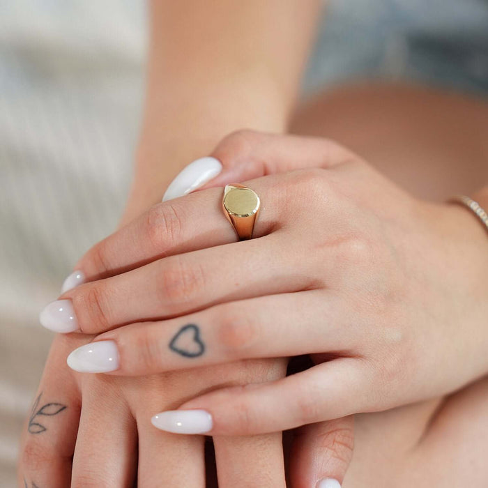 Engravable 14K Gold Oval Personalized Initial Signet Ring - WJD Exclusives