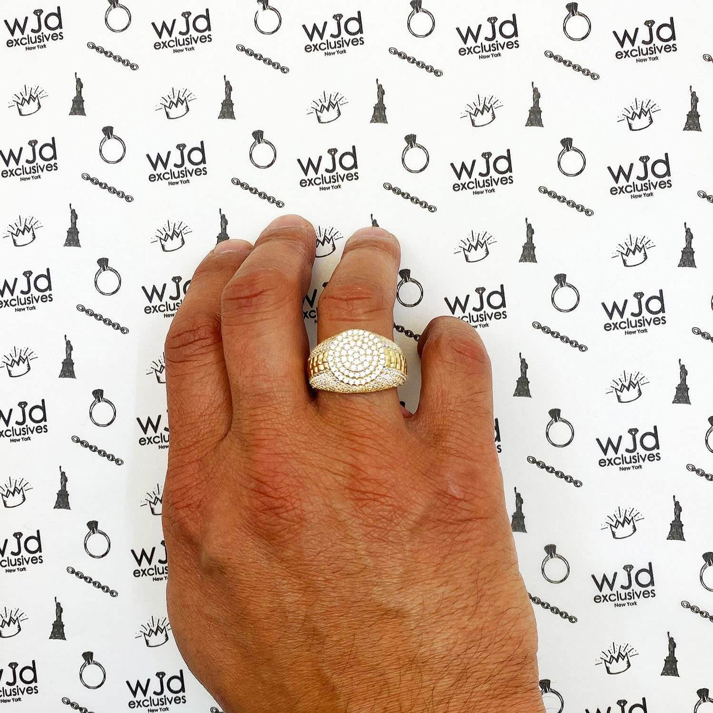 6CTW CZ Pave 10K Gold Jubilee Style Round Signet Ring