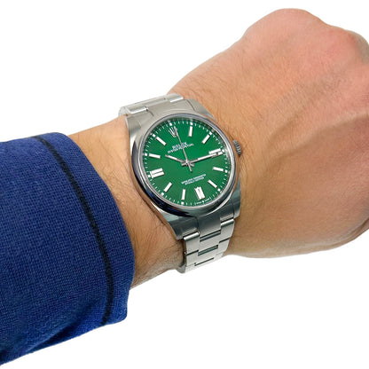 Rolex Oyster Perpetual 124300 41mm Automatic Green Dial Men's Watch