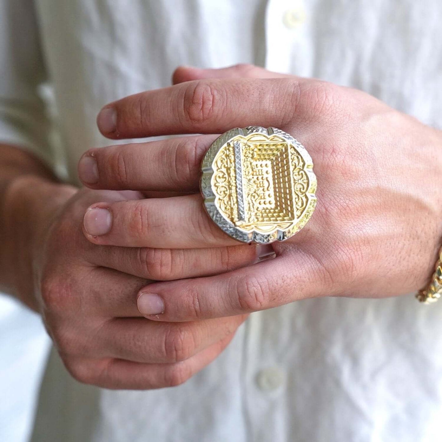 10K Gold Two-Tone White Yellow Round Last Supper Two-Finger Ring