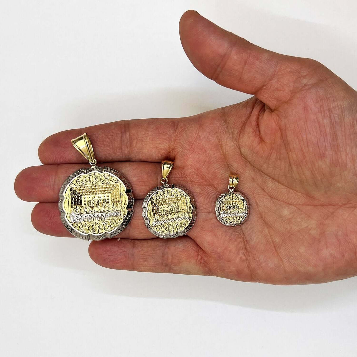 14K Gold Diamond - Cut 3D Apostles The Last Supper Round Pendant 1" - 2" - WJD Exclusives