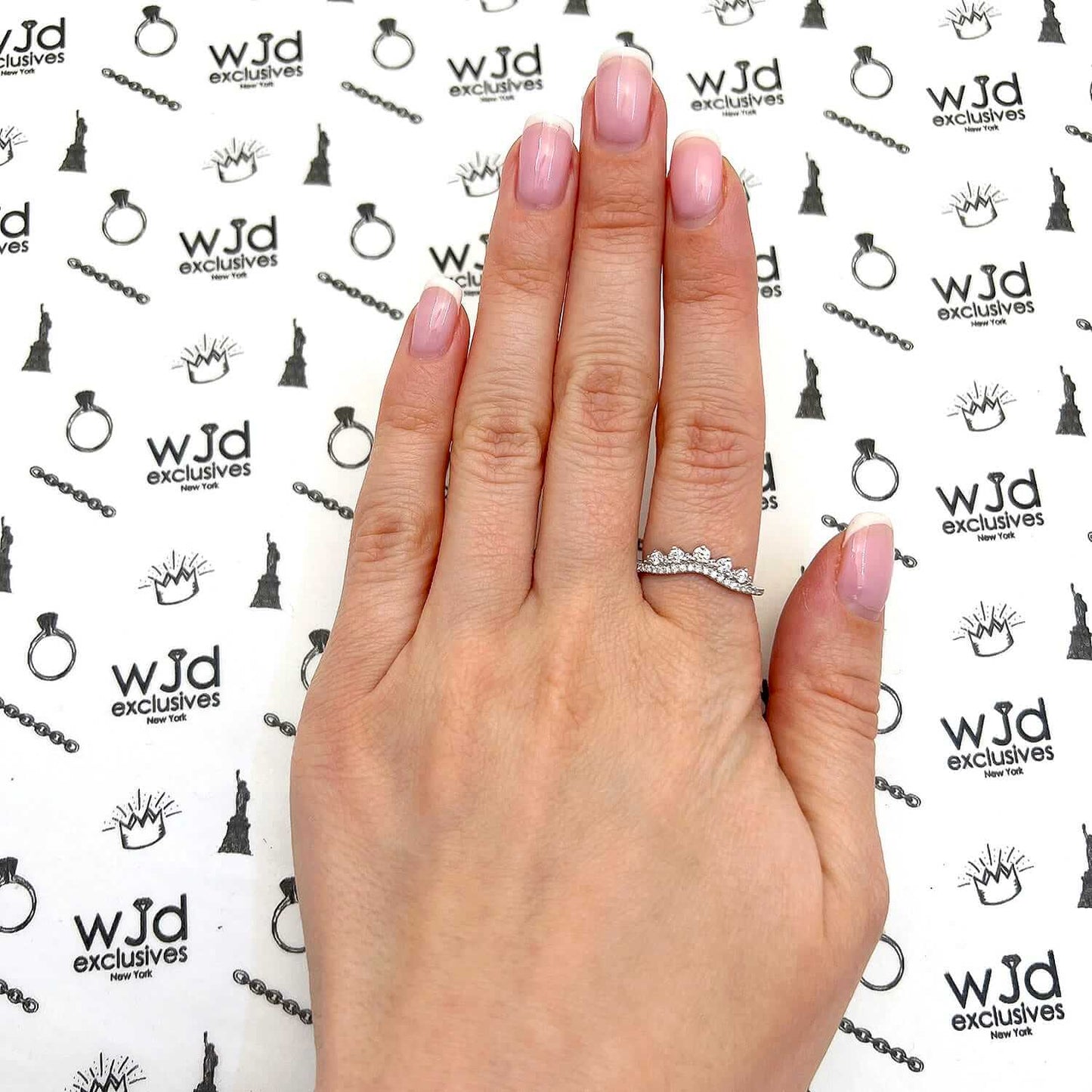 0.50CTW Lab Grown Diamond 18K Gold White Chevron Wedding Band Ring