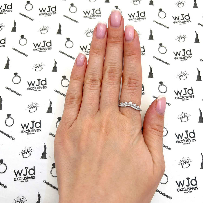 0.50CTW Lab-Grown Diamond 18K Gold White Chevron Wedding Band Ring