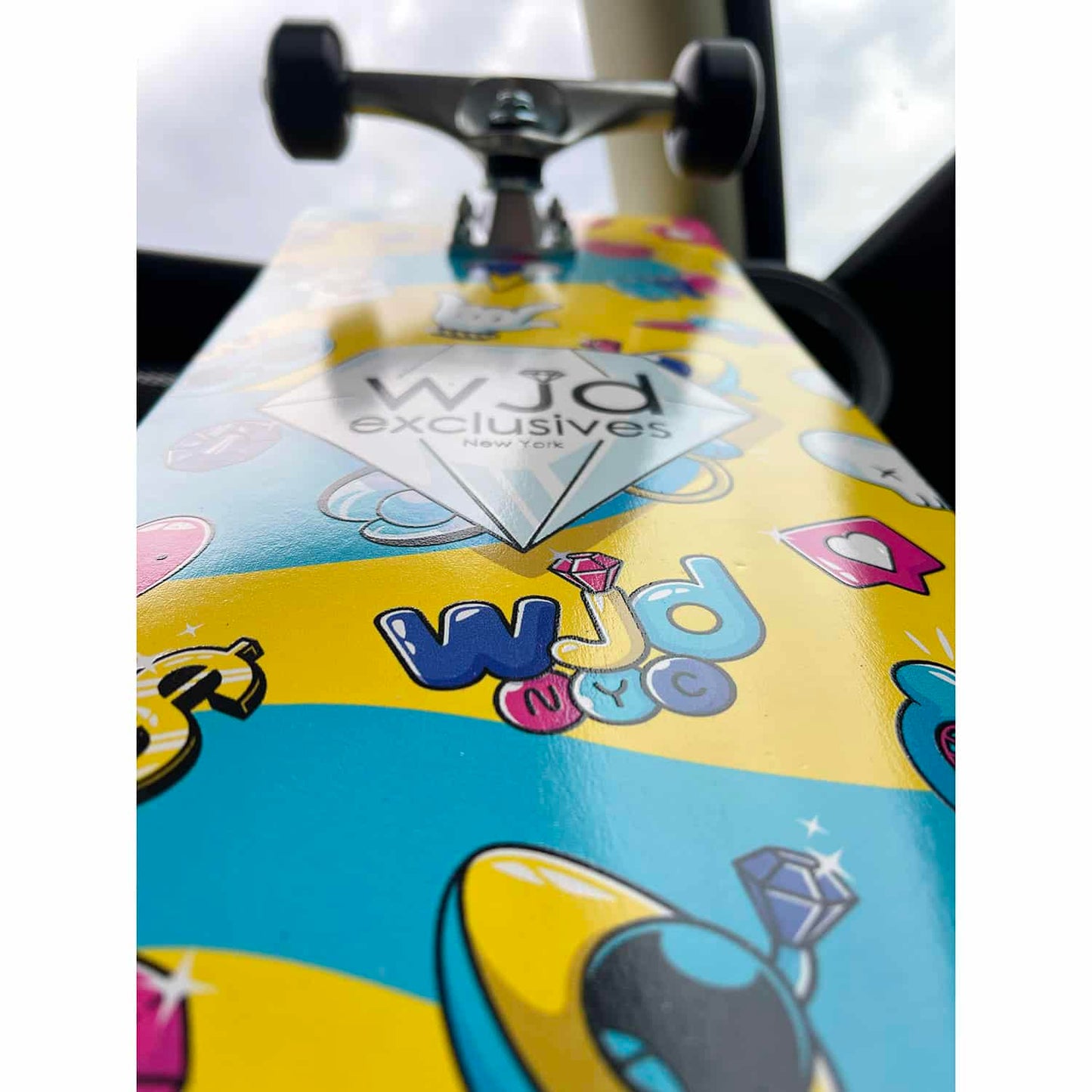 Funky Skateboard 8"