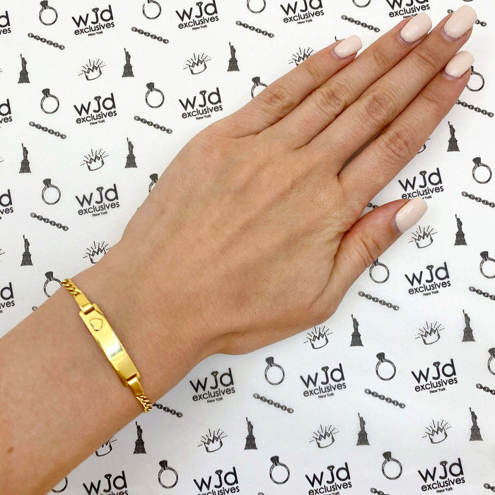 Kids 14K Yellow Gold Over Sterling Silver 3mm Heart Figaro Engravable ID Bar Bracelet (Solid Links) 6"