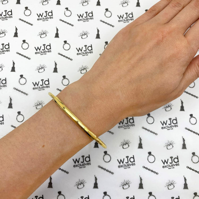10K Gold 2.6mm Twisted Tube Bar Bangle Bracelet (Hollow) 7.25"