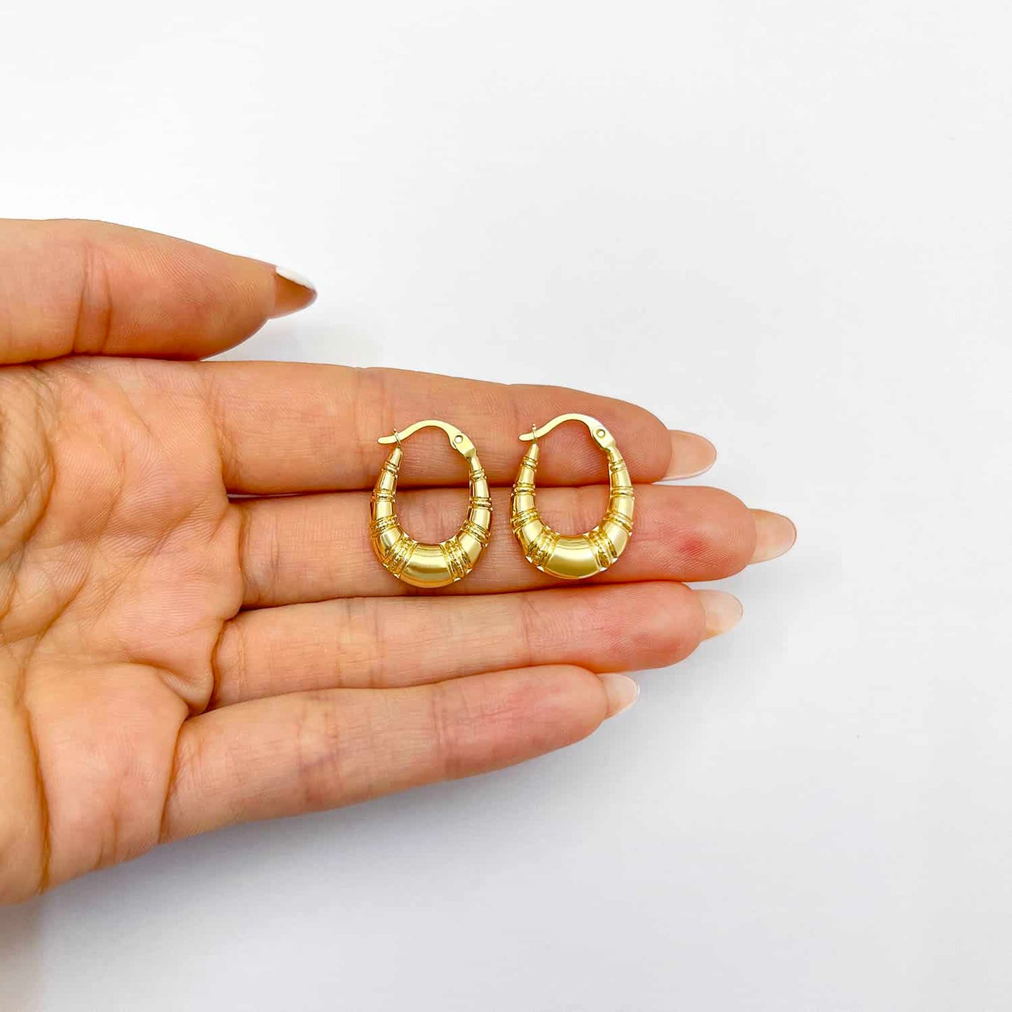 14K Real Gold Graduated Oval Bamboo Hoop Earrings 22mm