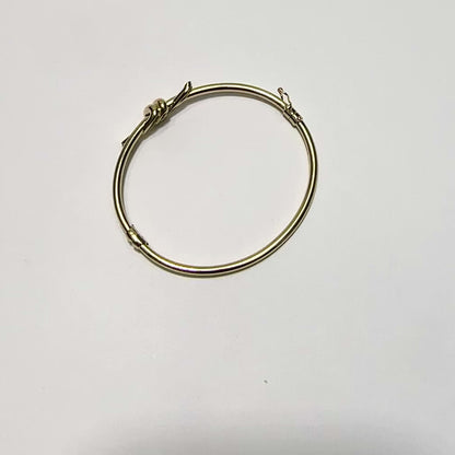 14K Yellow Gold High Polished Knot Round Bangle Bracelet 7"