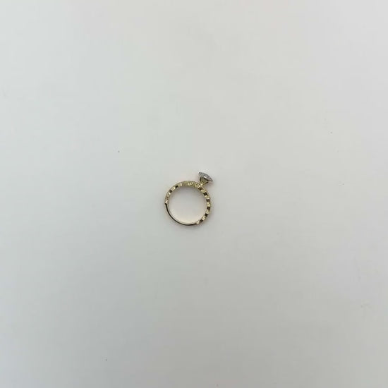 0.15CTW Natural Diamond 10K Gold Miami Oval Diamond Top Ring — product video