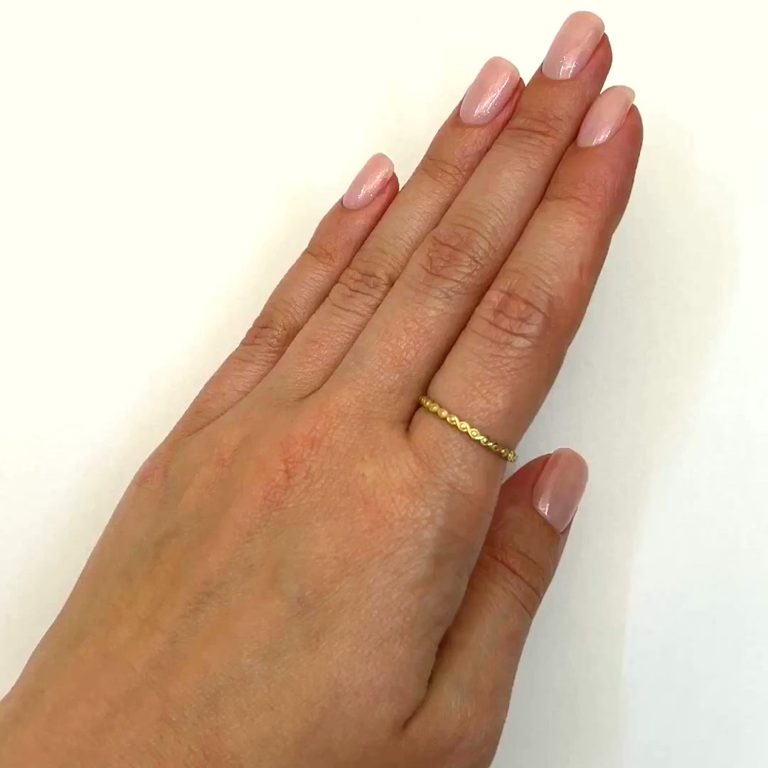 14K Gold Yellow Infinity Beads Stackable Band Ring — product video
