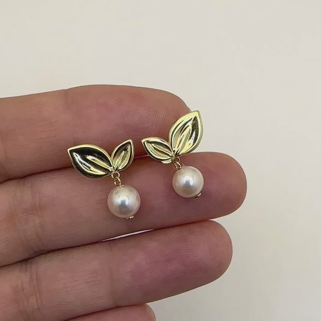 14K Gold Leaf & Cultured Real Pearl Drop Earrings 16mm — product video