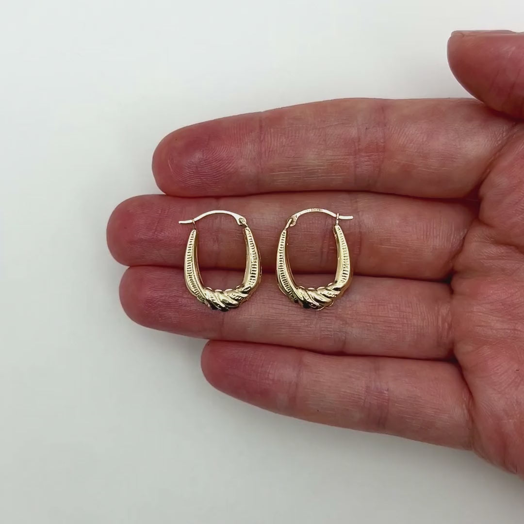 14K Gold Graduated Twisted Hoop Earrings 20mm — product video