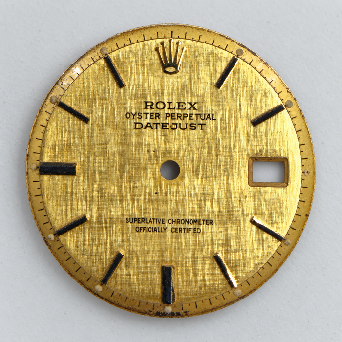 Original Rolex champagne linen dial, front view