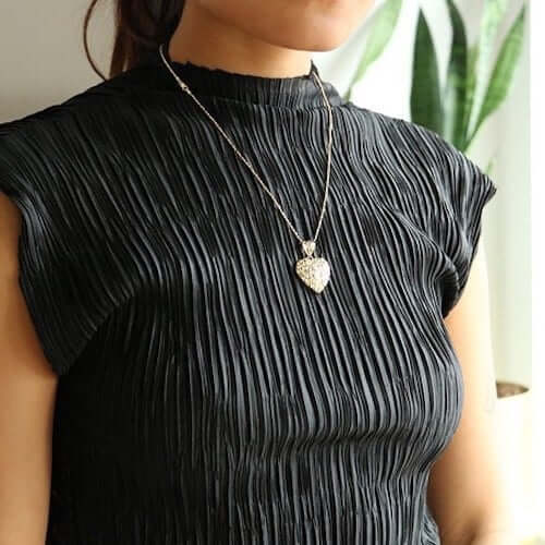 10K Yellow Gold Nugget Heart Pendant 0.7" - 1.4" - WJD Exclusives